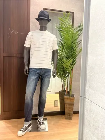 JOSEPH ABBOUD 上條 コーディネート画像