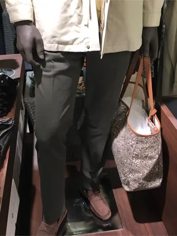 JOSEPH ABBOUD 大坪 コーディネート画像