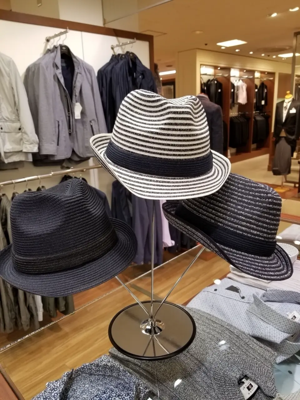 JOSEPH ABBOUD 藤川 コーディネート画像