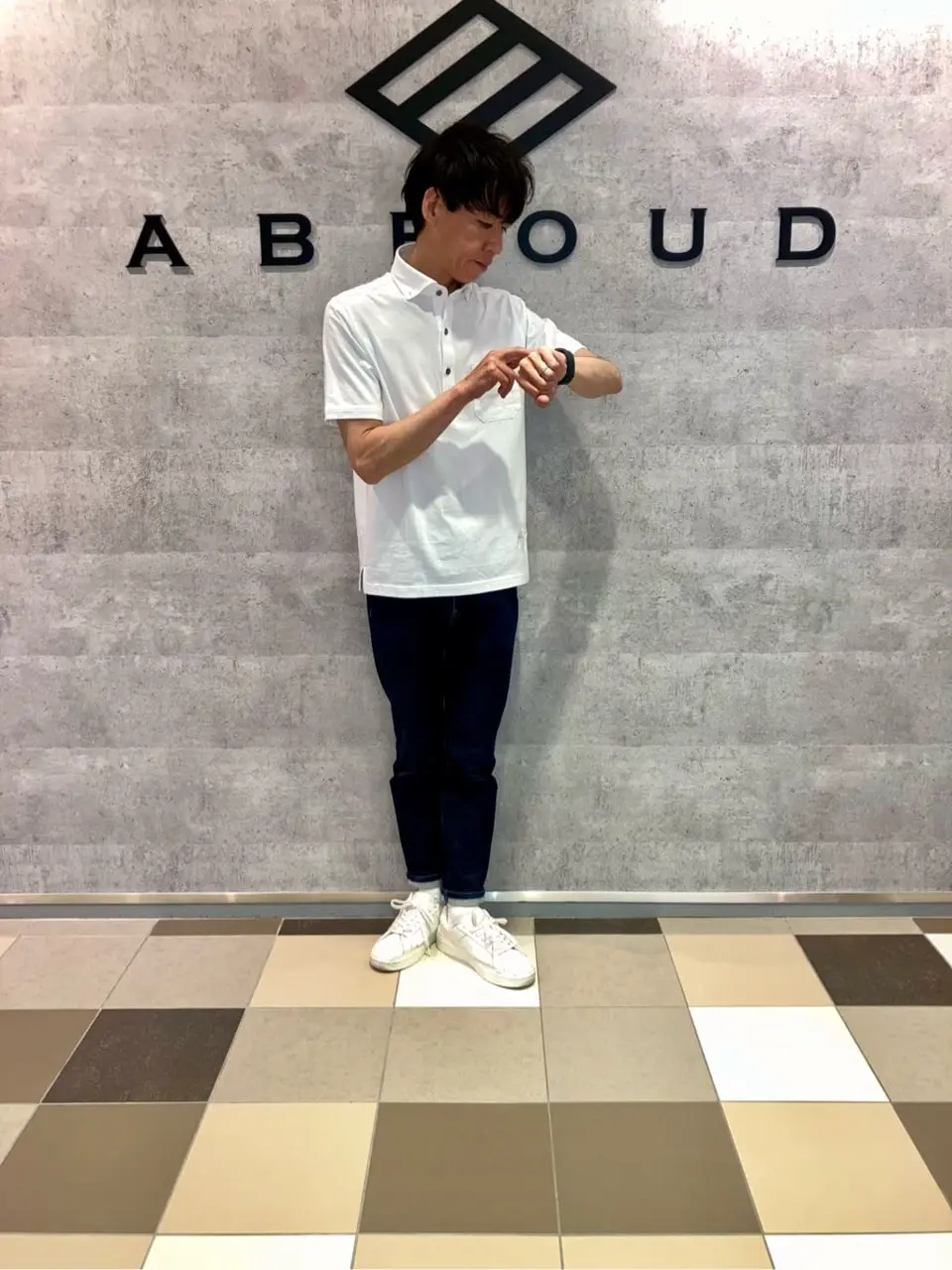 JOSEPH ABBOUD 足立 コーディネート画像