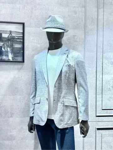 JOSEPH ABBOUD 二澤 コーディネート画像