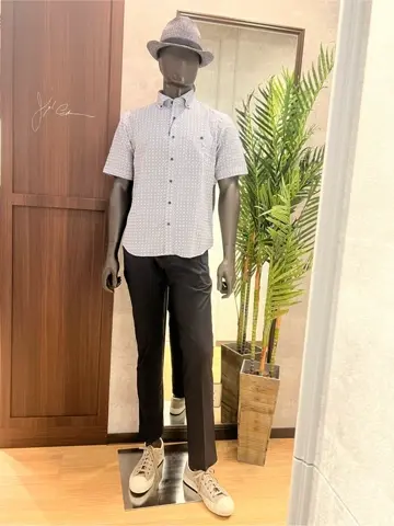 JOSEPH ABBOUD 上條 コーディネート画像