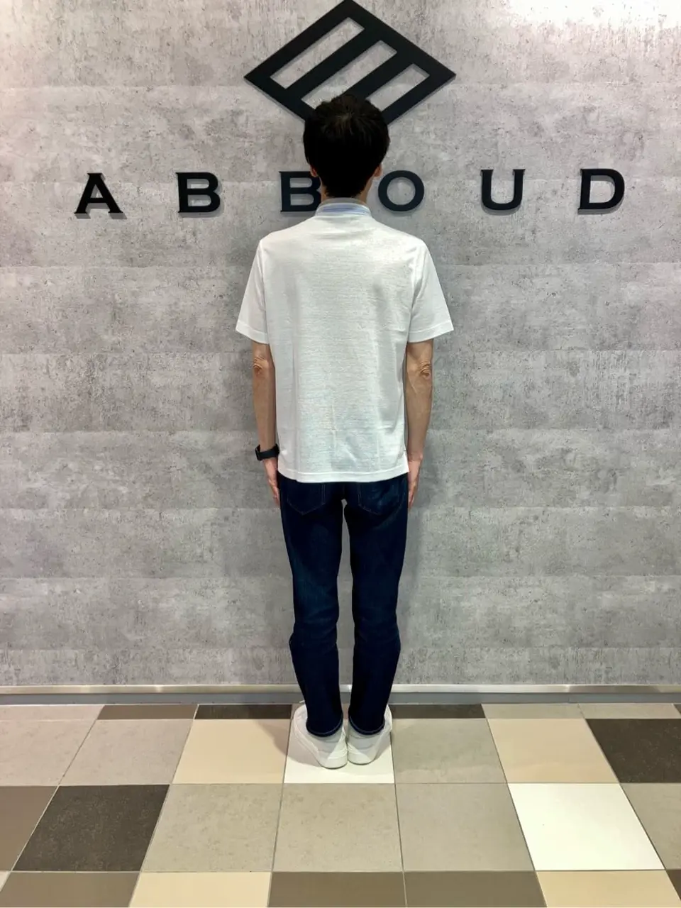 JOSEPH ABBOUD 足立 コーディネート画像