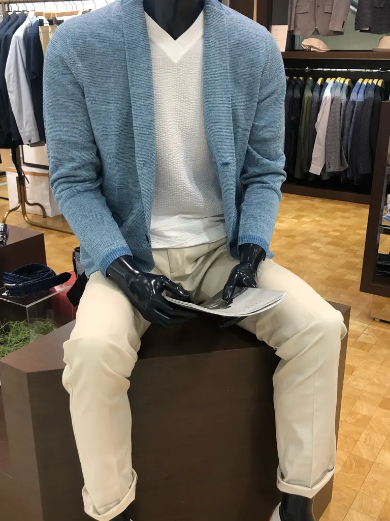 JOSEPH ABBOUD 瀬野 コーディネート画像