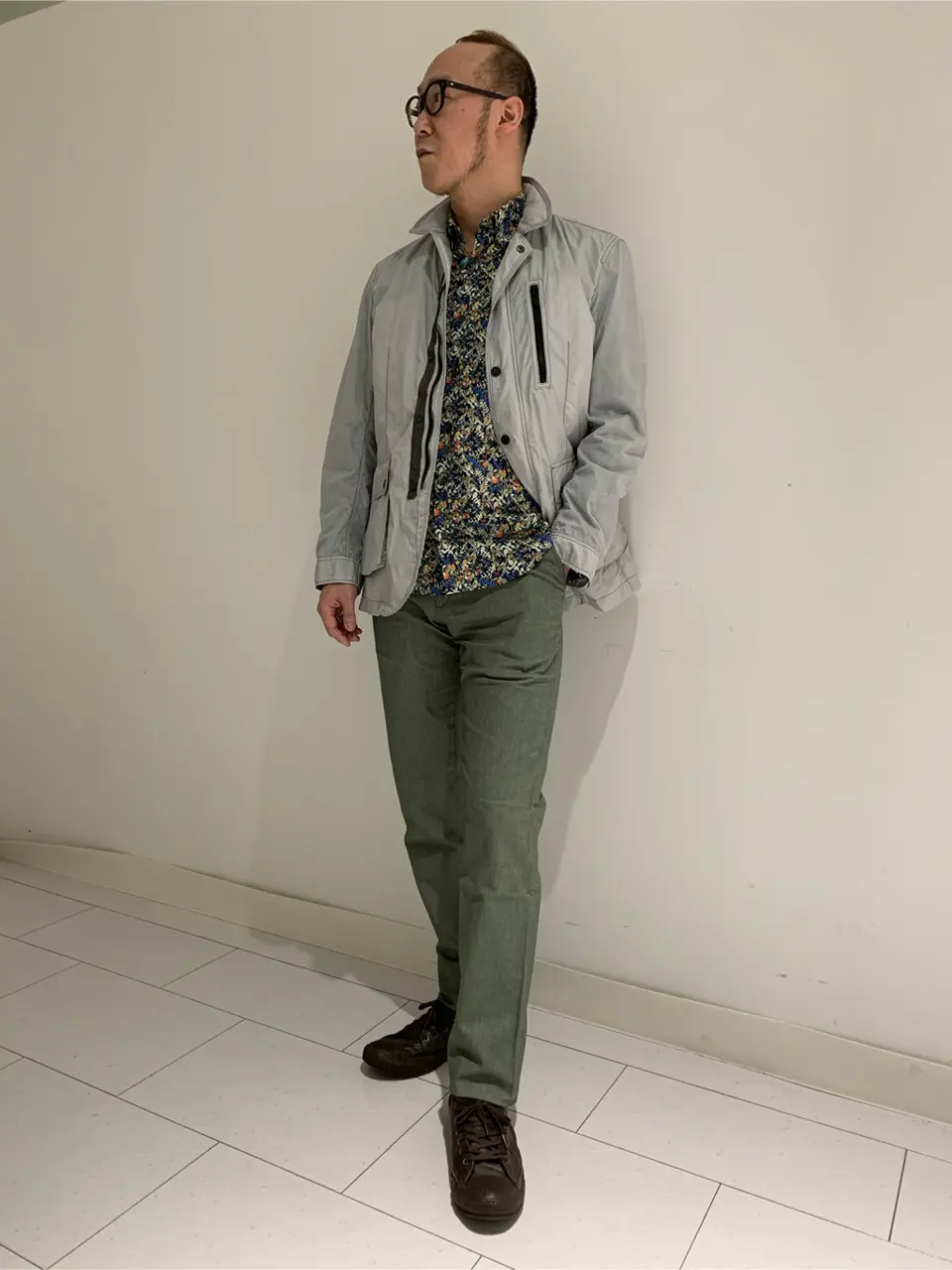 JOSEPH ABBOUD 若山 コーディネート画像