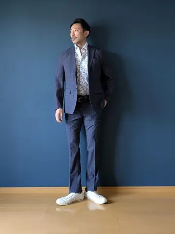 JOSEPH ABBOUD 安東 コーディネート画像