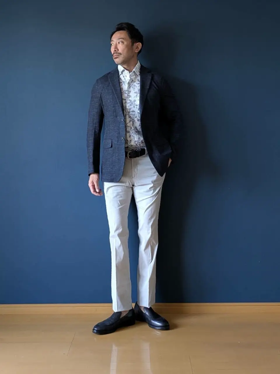 JOSEPH ABBOUD 安東 コーディネート画像