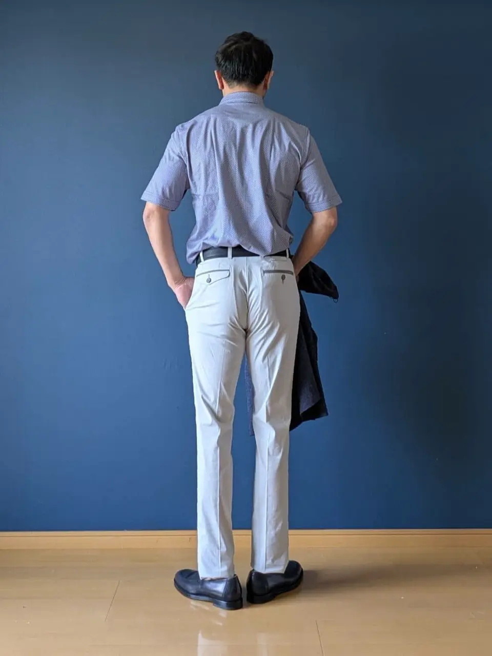 JOSEPH ABBOUD 安東 コーディネート画像