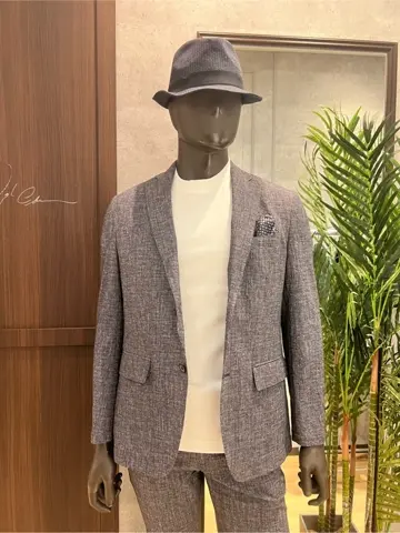 JOSEPH ABBOUD 上條 コーディネート画像