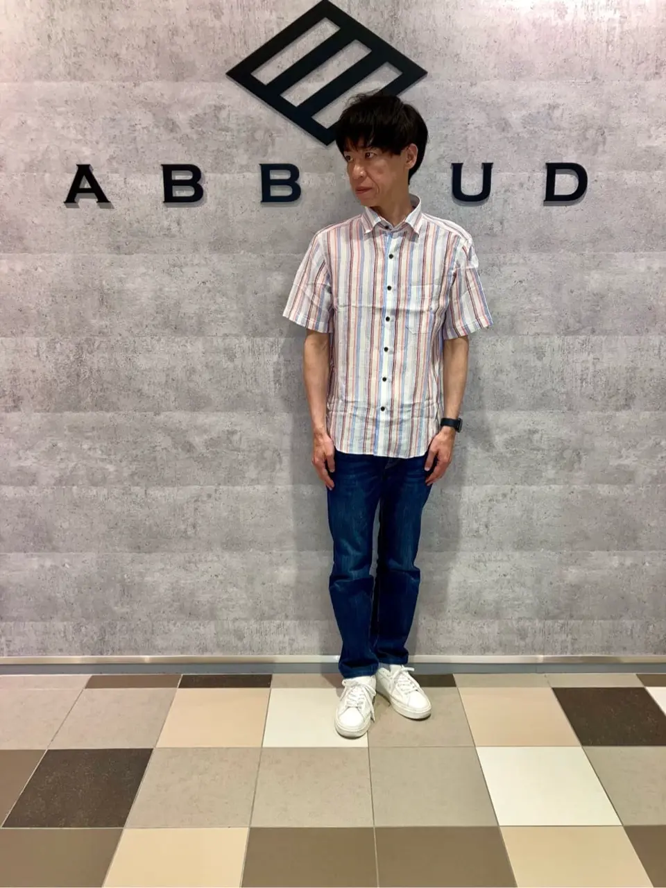 JOSEPH ABBOUD 足立 コーディネート画像