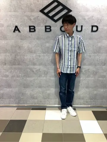 JOSEPH ABBOUD 足立 コーディネート画像