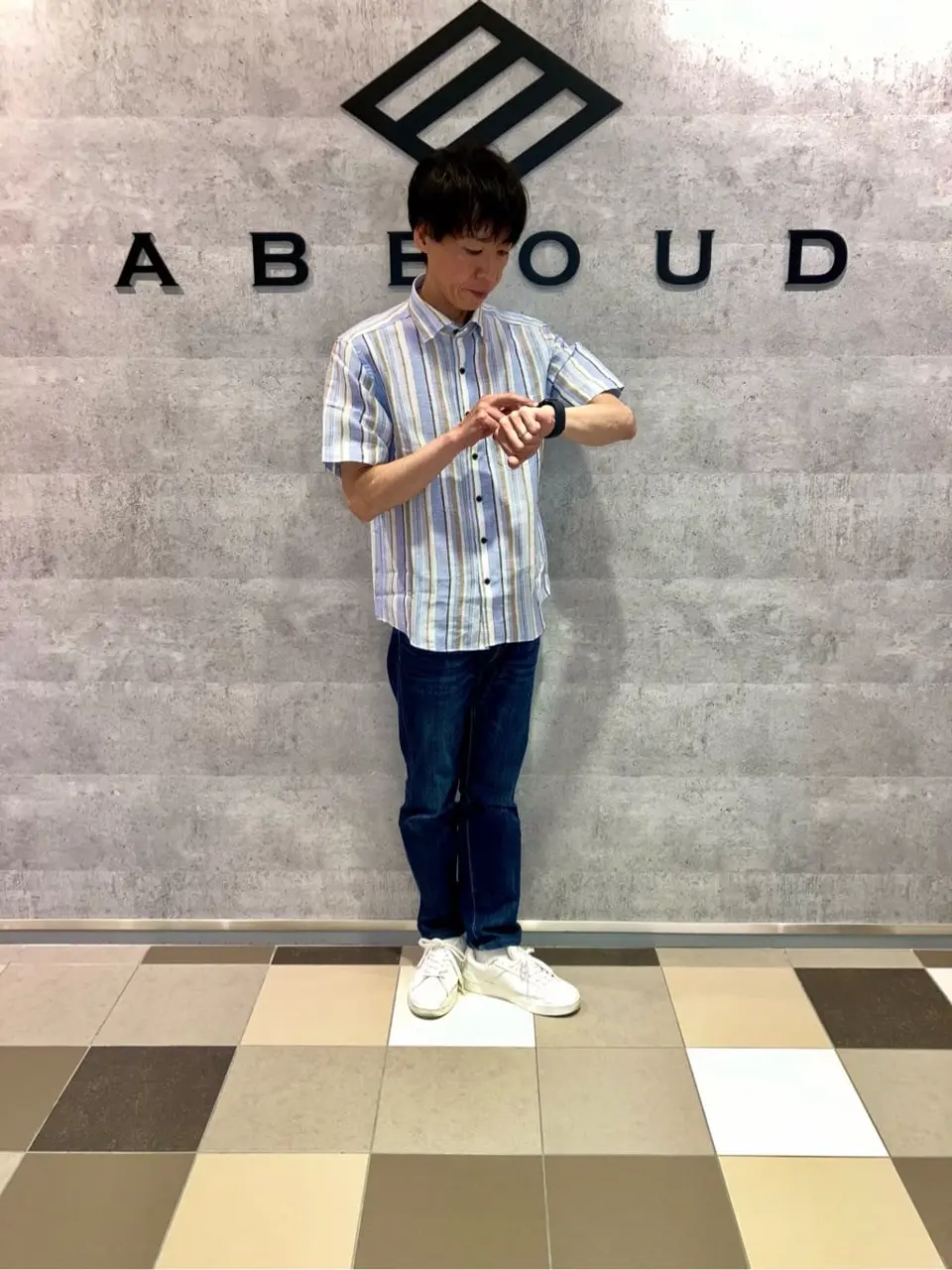 JOSEPH ABBOUD 足立 コーディネート画像