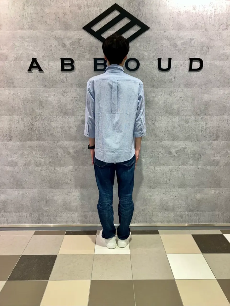 JOSEPH ABBOUD 足立 コーディネート画像