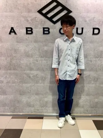 JOSEPH ABBOUD 足立 コーディネート画像