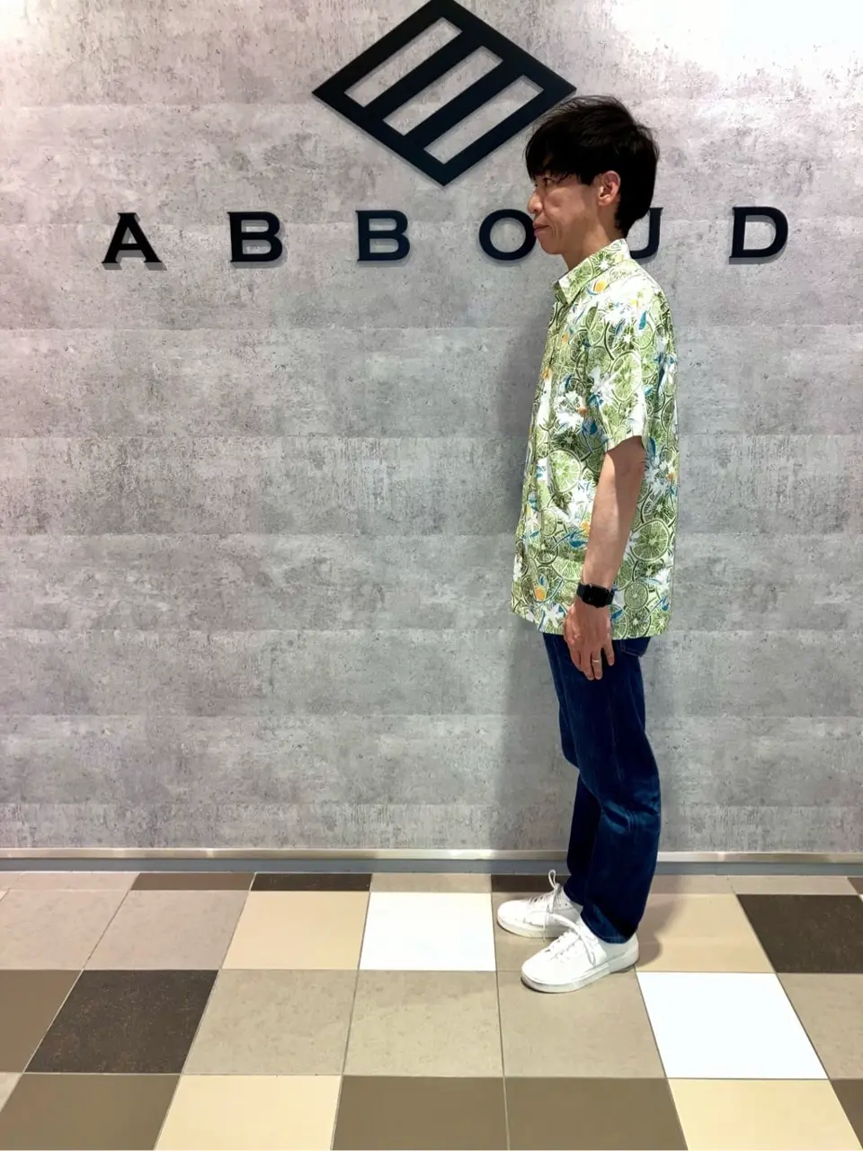 JOSEPH ABBOUD 足立 コーディネート画像