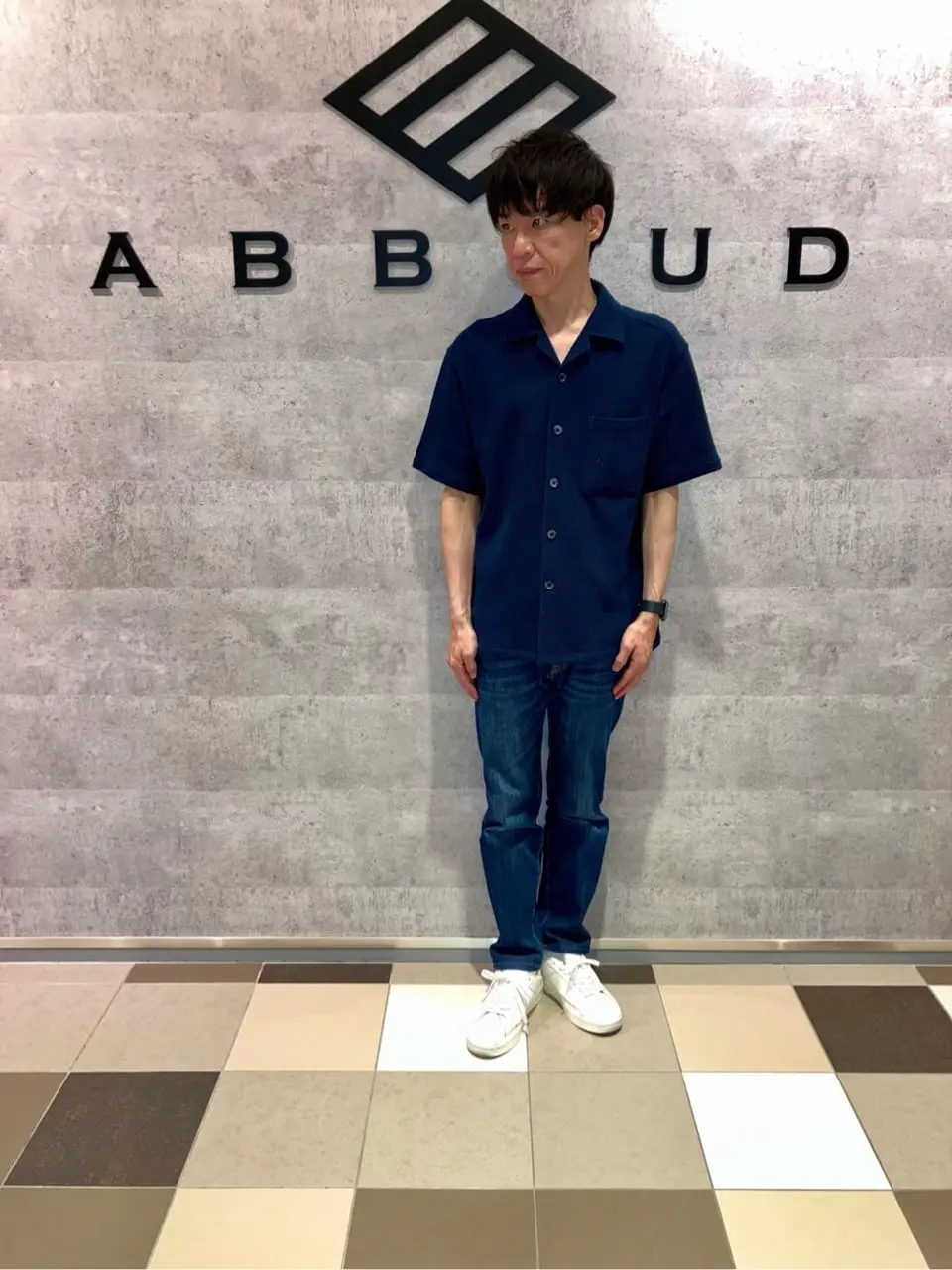 JOSEPH ABBOUD 足立 コーディネート画像