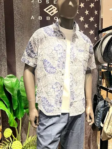 JOSEPH ABBOUD 新林 コーディネート画像