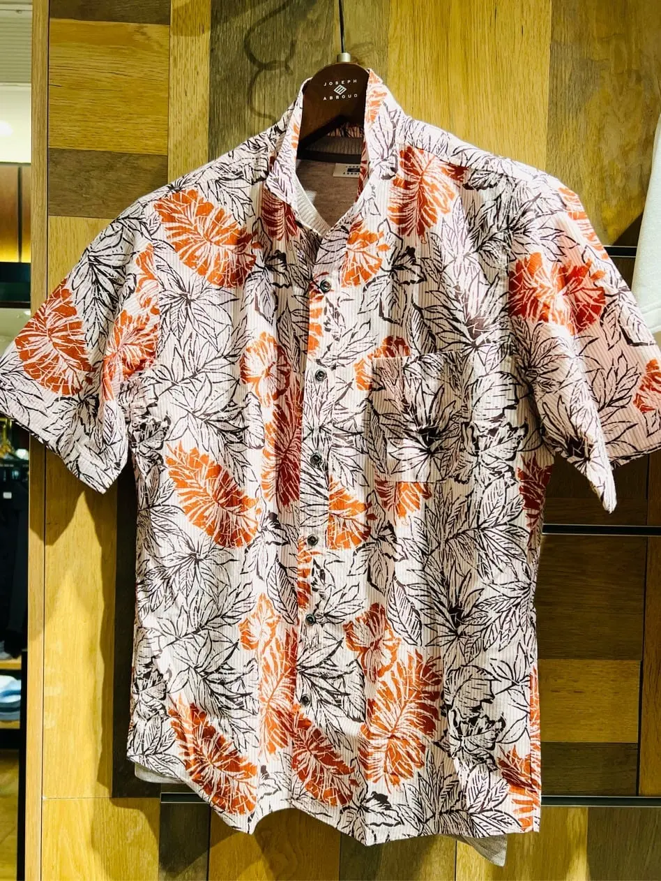 JOSEPH ABBOUD 新林 コーディネート画像