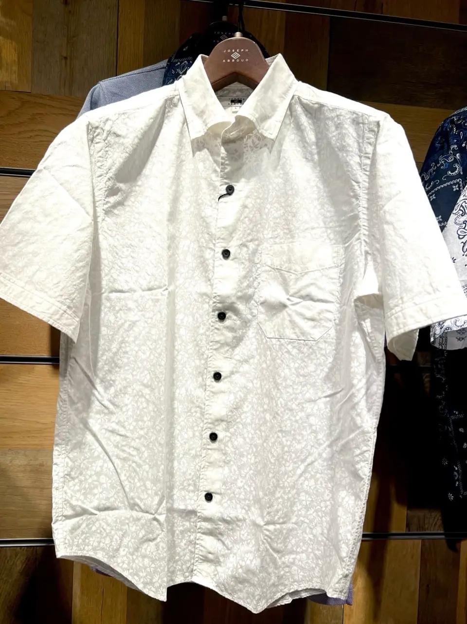 JOSEPH ABBOUD 新林 コーディネート画像