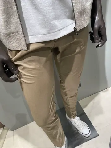 JOSEPH ABBOUD 伊津野 コーディネート画像