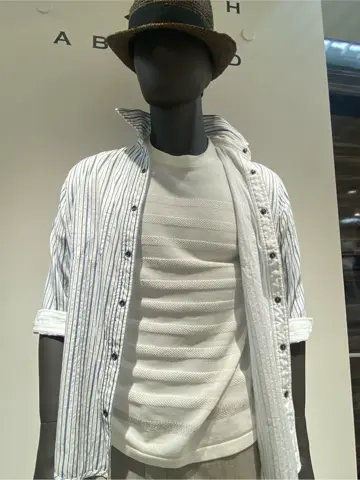 JOSEPH ABBOUD 坪井 コーディネート画像