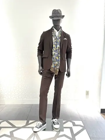 JOSEPH ABBOUD 石川 コーディネート画像