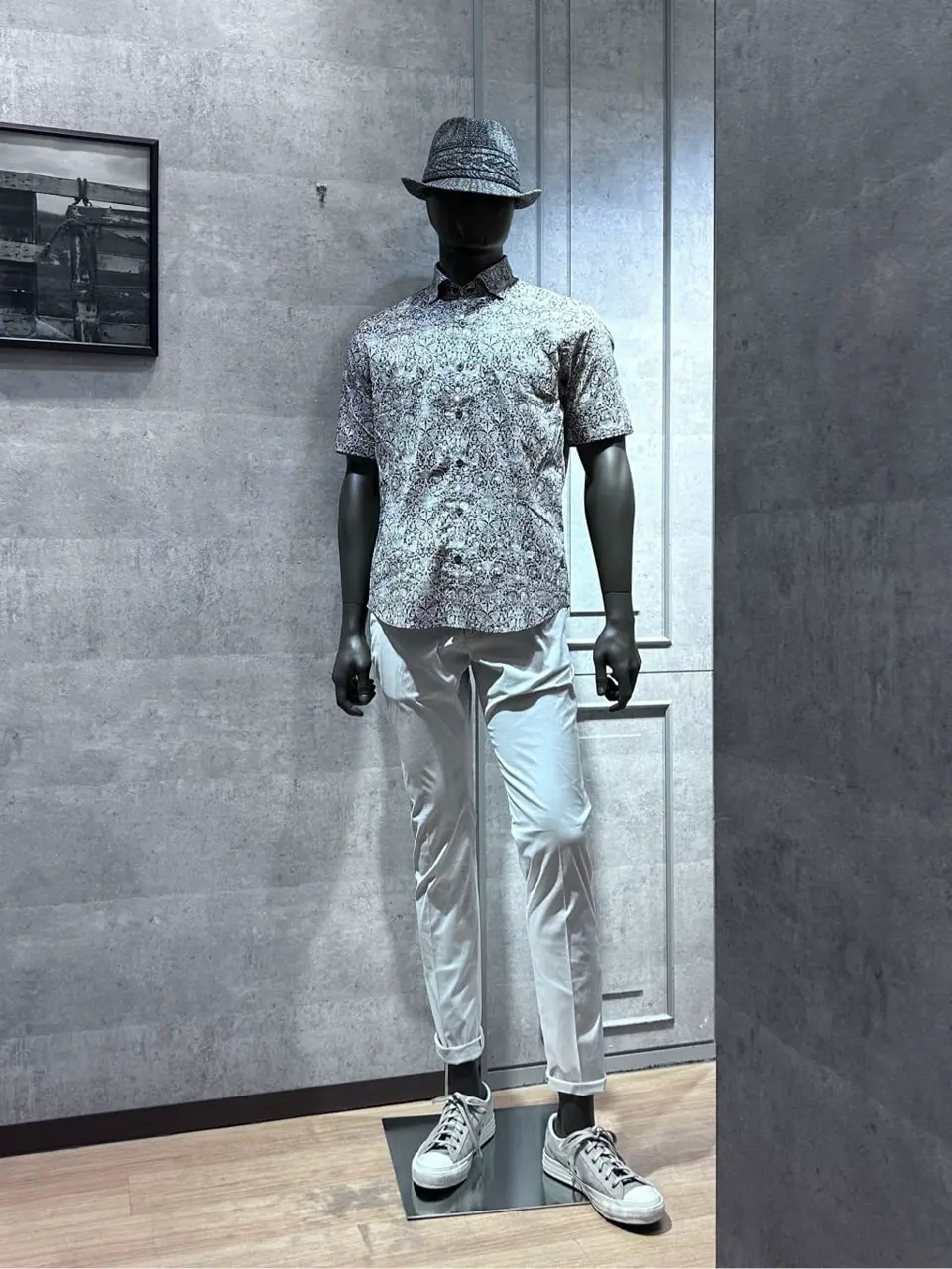 JOSEPH ABBOUD 上條 コーディネート画像