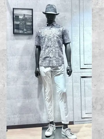 JOSEPH ABBOUD 二澤 コーディネート画像