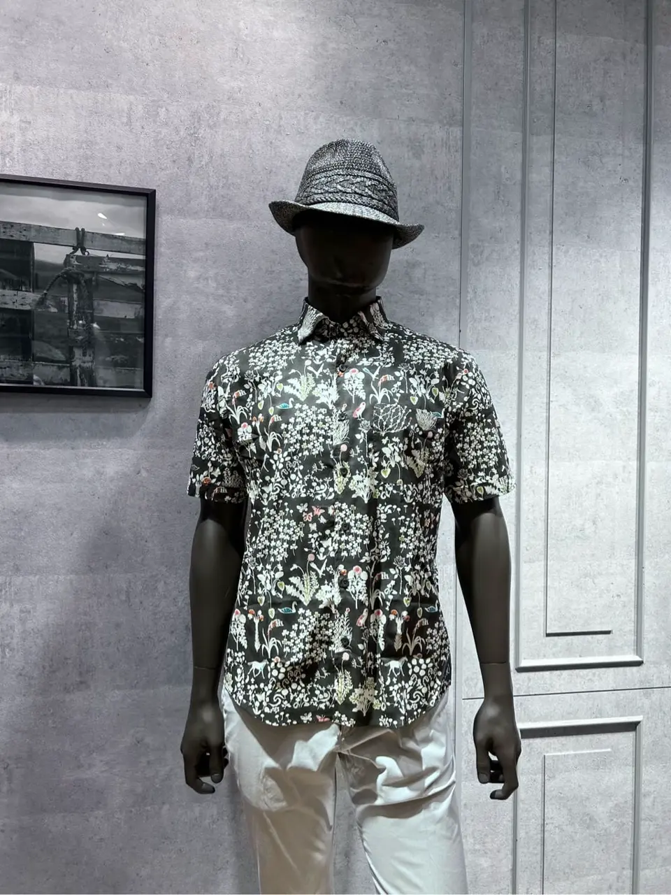 JOSEPH ABBOUD 上條 コーディネート画像