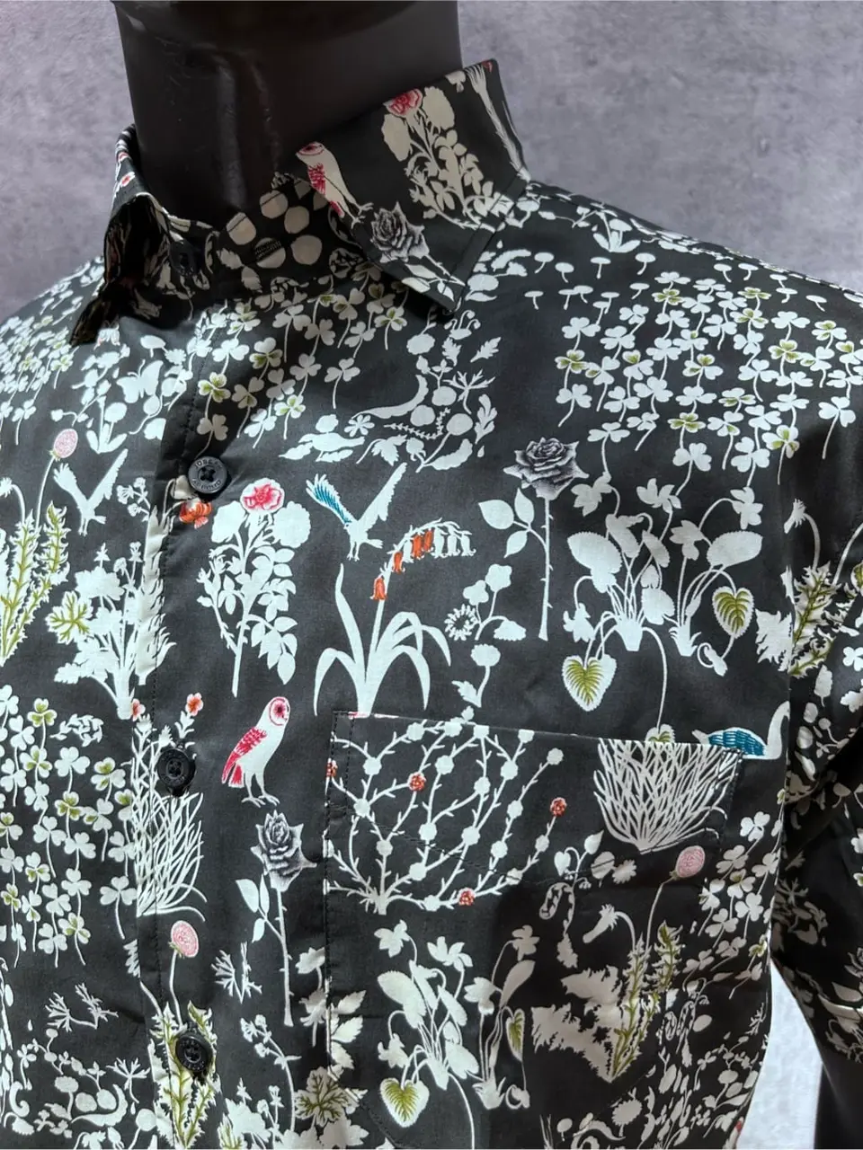 JOSEPH ABBOUD 上條 コーディネート画像