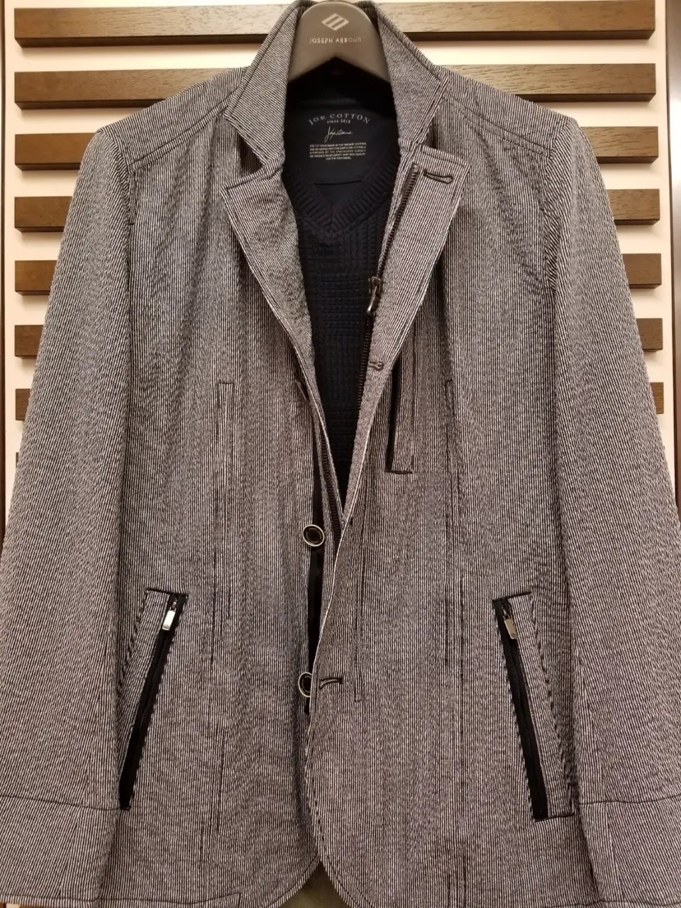 JOSEPH ABBOUD 藤川 コーディネート画像