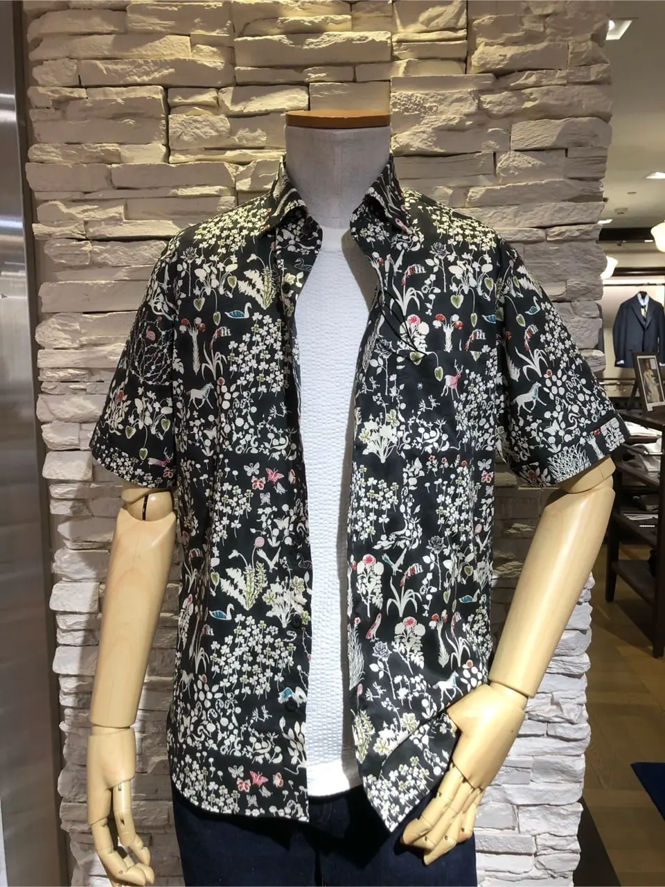 JOSEPH ABBOUD 山口 コーディネート画像