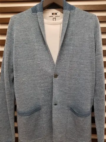 JOSEPH ABBOUD 藤川 コーディネート画像