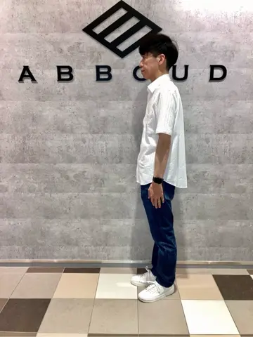 JOSEPH ABBOUD 足立 コーディネート画像