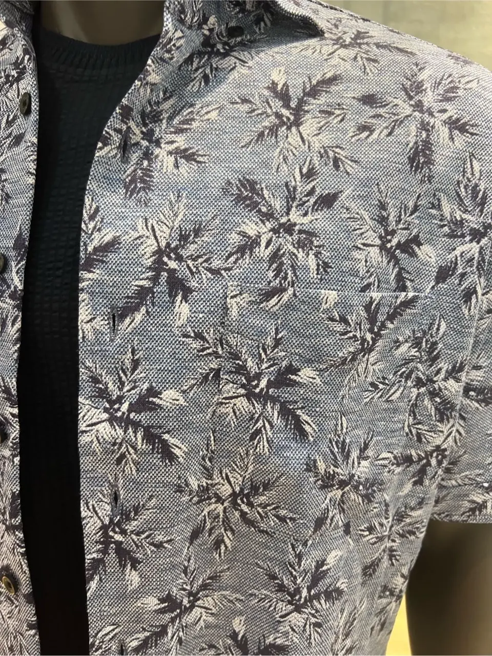 JOSEPH ABBOUD 上條 コーディネート画像