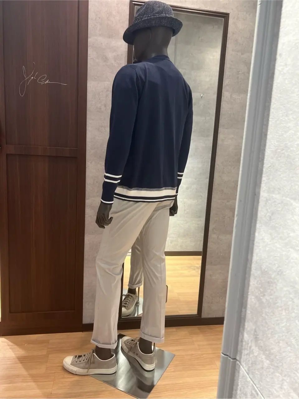 JOSEPH ABBOUD 上條 コーディネート画像