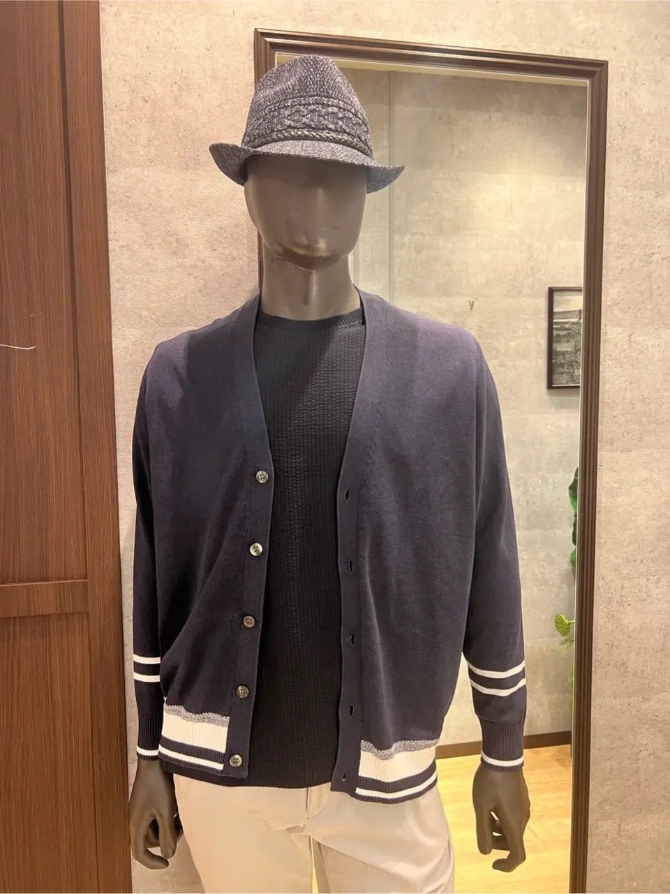 JOSEPH ABBOUD 上條 コーディネート画像