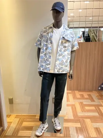 JOSEPH ABBOUD 三澄 コーディネート画像