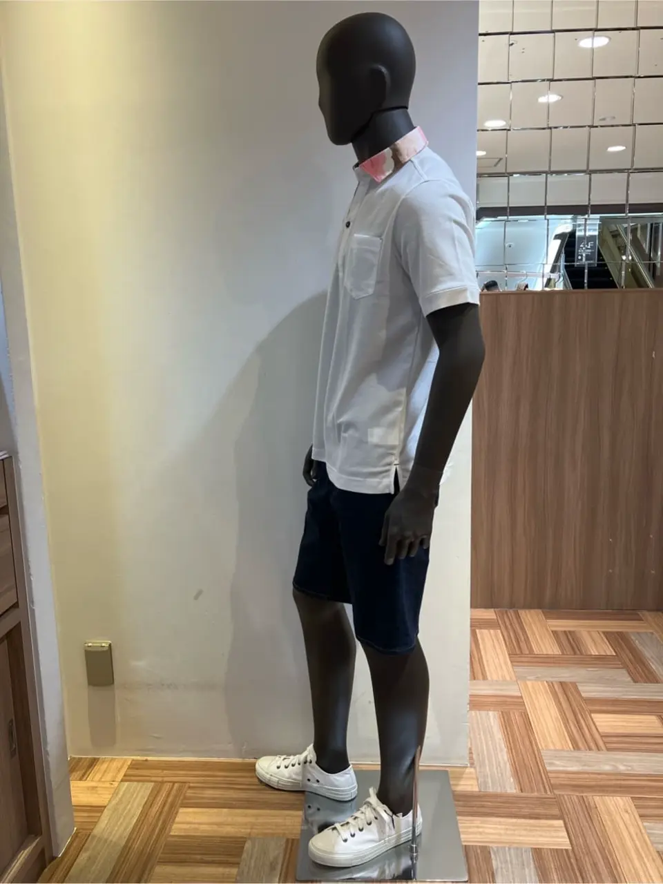 JOSEPH ABBOUD 小城 コーディネート画像