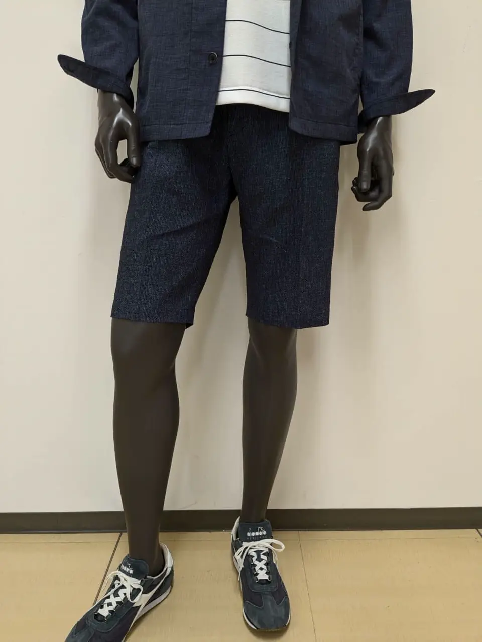 JOSEPH ABBOUD 大久 コーディネート画像