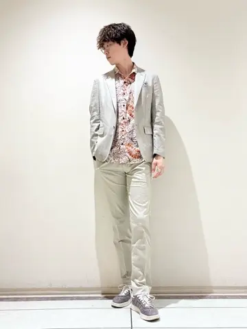 JOSEPH ABBOUD 近藤 コーディネート画像