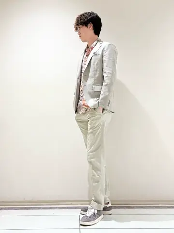 JOSEPH ABBOUD 近藤 コーディネート画像