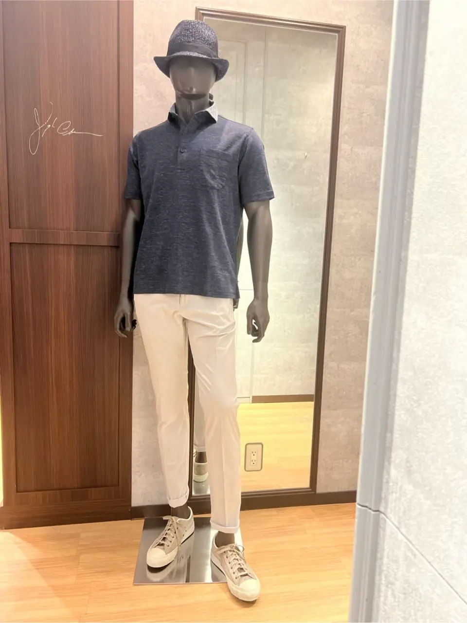 JOSEPH ABBOUD 上條 コーディネート画像