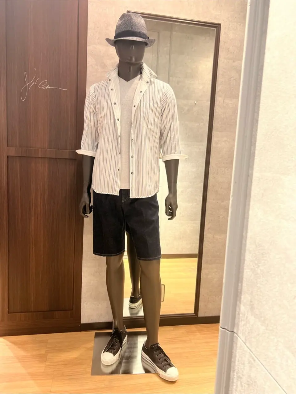 JOSEPH ABBOUD 上條 コーディネート画像