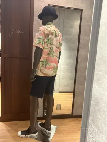 JOSEPH ABBOUD 上條 コーディネート画像