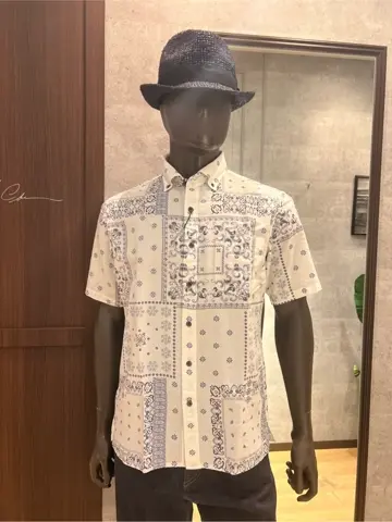 JOSEPH ABBOUD 上條 コーディネート画像