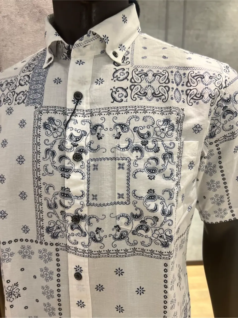 JOSEPH ABBOUD 上條 コーディネート画像