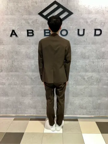 JOSEPH ABBOUD 足立 コーディネート画像