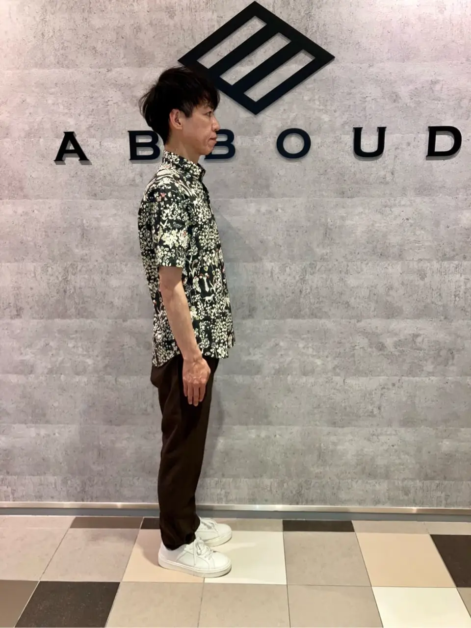 JOSEPH ABBOUD 足立 コーディネート画像