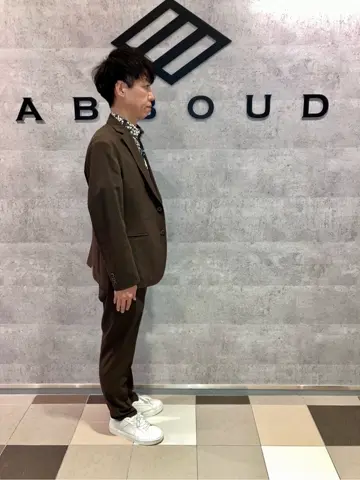 JOSEPH ABBOUD 足立 コーディネート画像